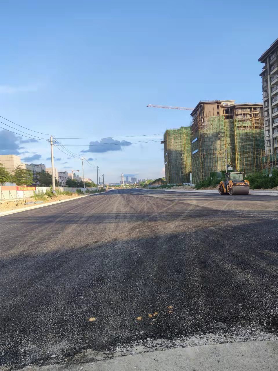 粗粒式瀝青混凝土面層.jpg
